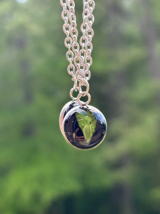 Black Fern resin necklace