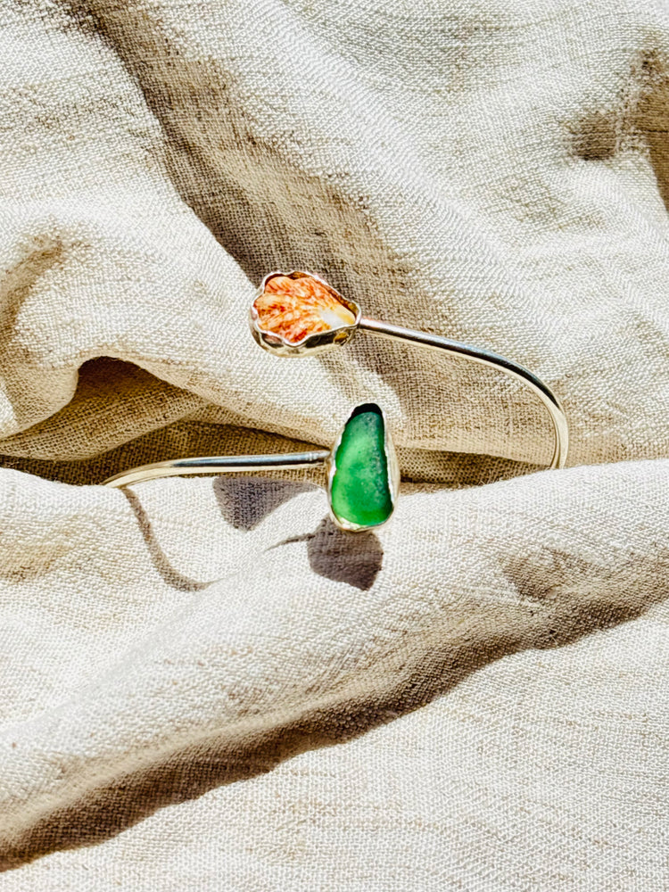 Silver shell and Seaglass bracelet