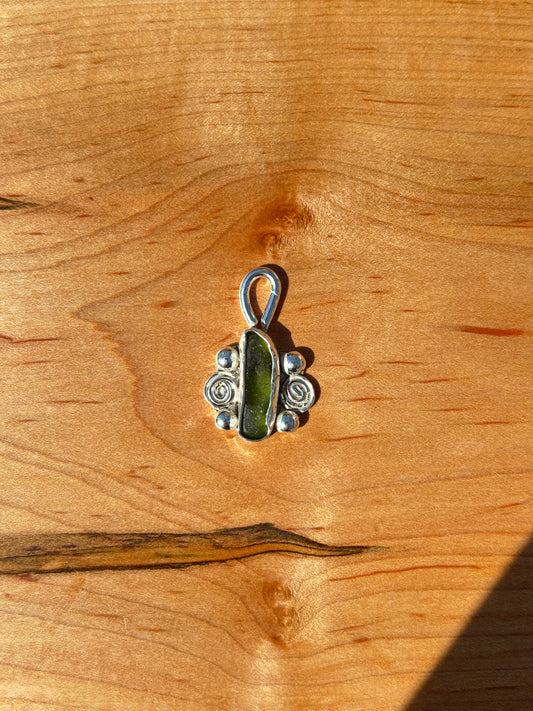 Swirly sea glass Necklace