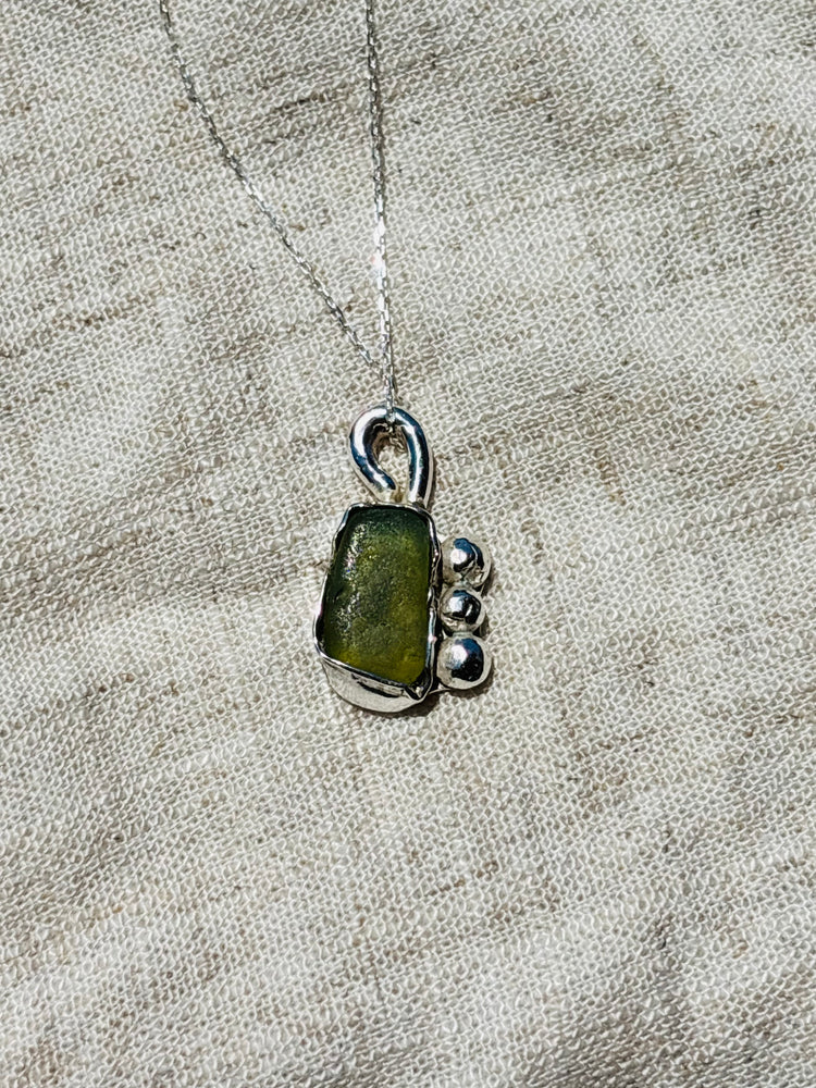 Green Bubbly Sea glass Necklace