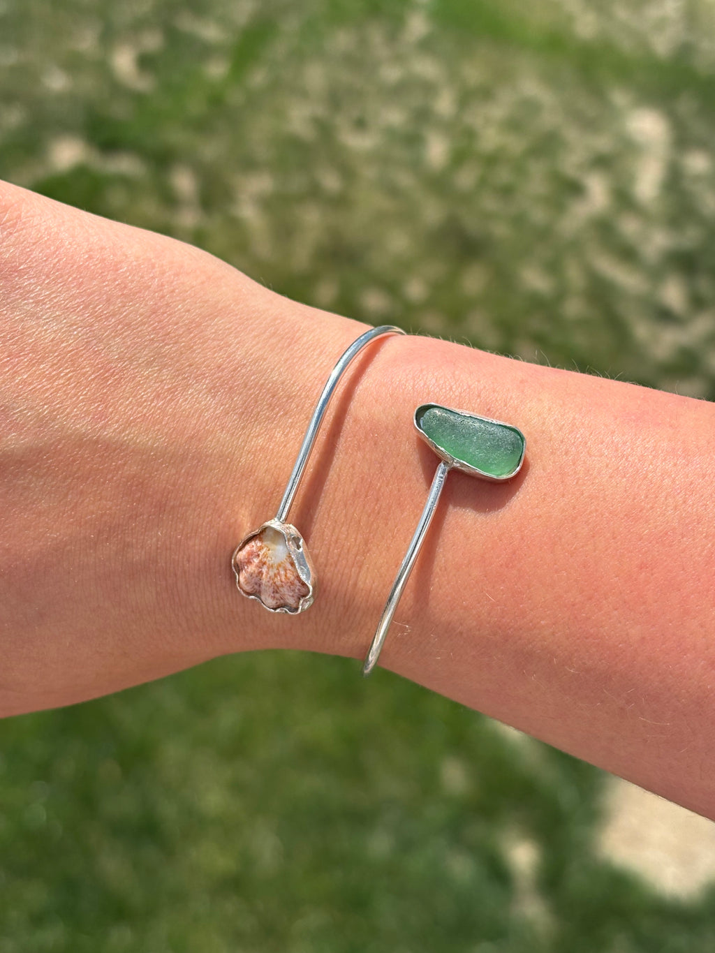 Silver shell and Seaglass bracelet