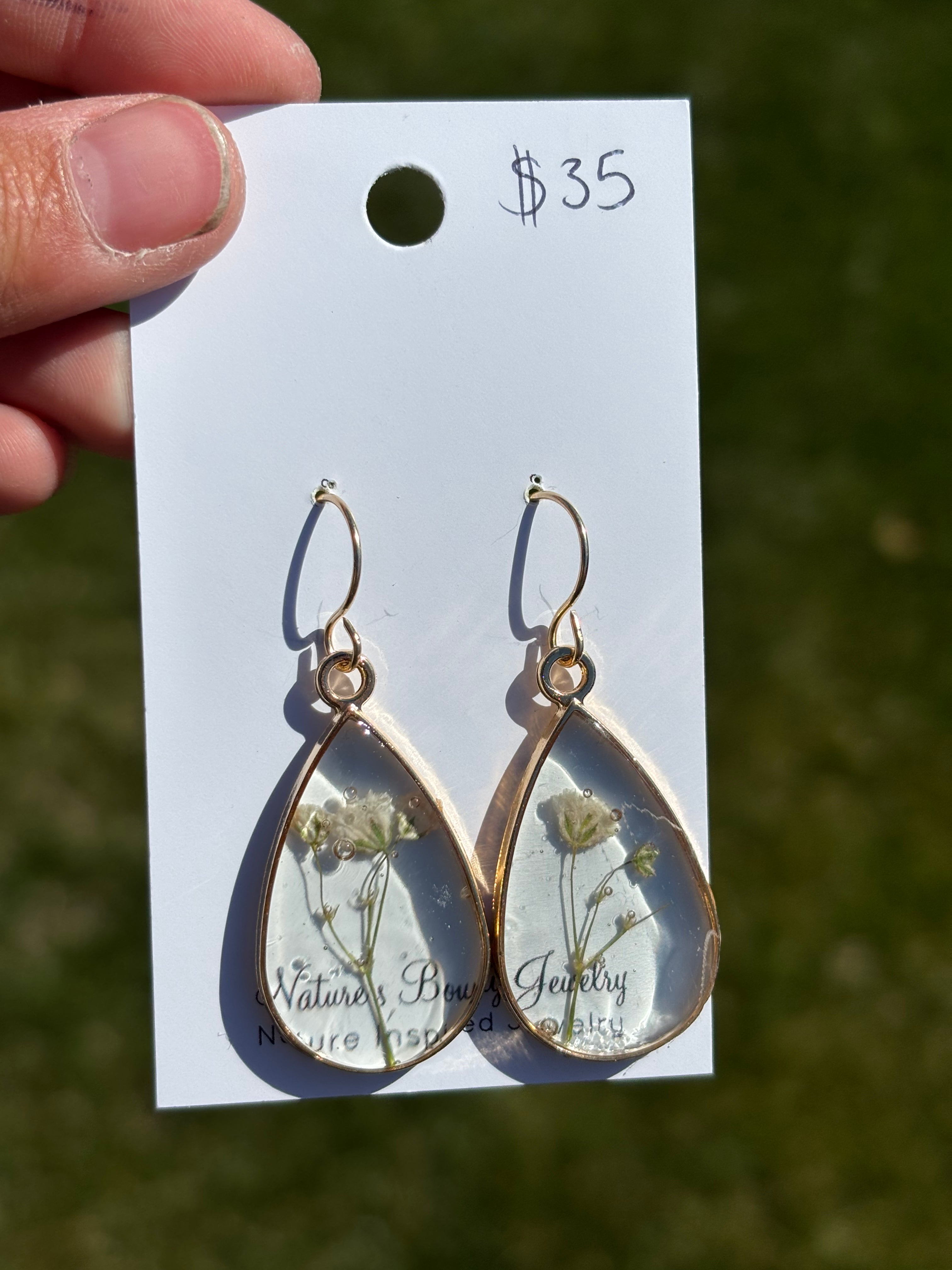 Babies breath resin earrings