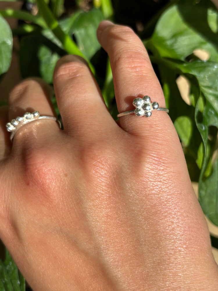 Stackable flower ring