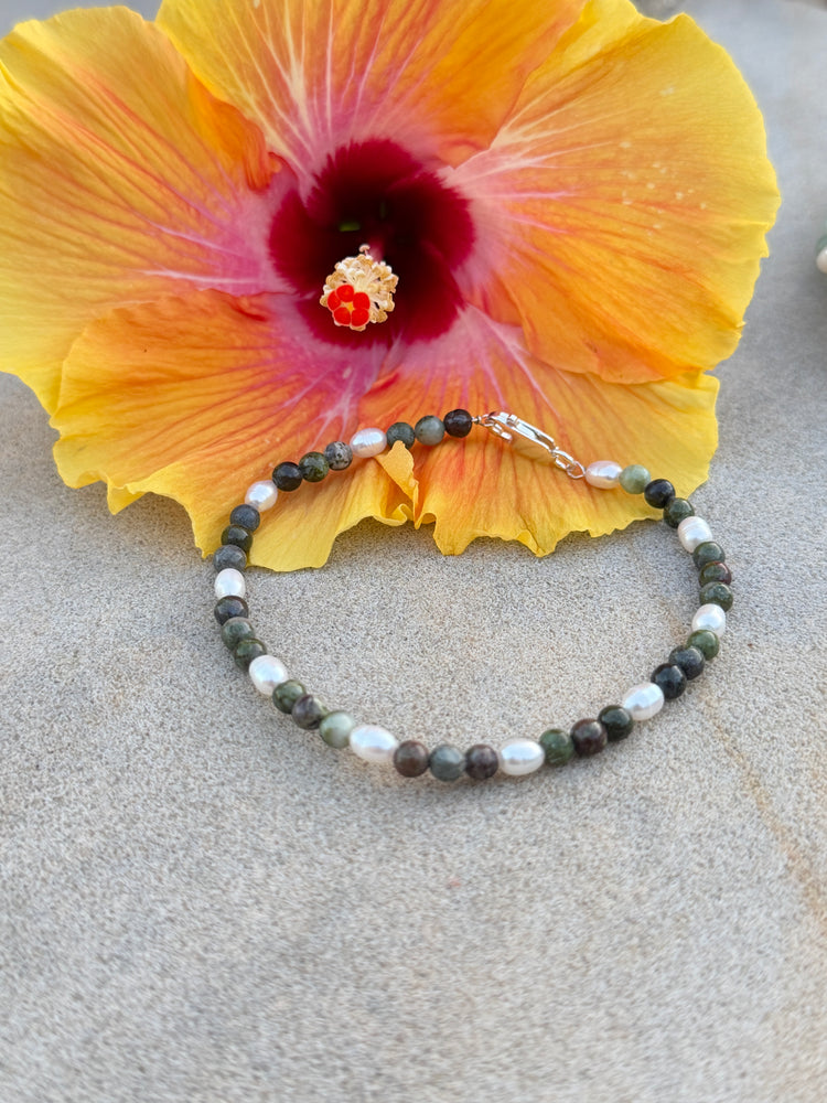 Pearl and Green stone bracelet